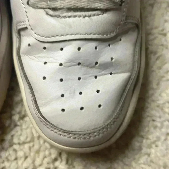 NIKE SIZE 6Y WHITE AIR FORCE 1 PREOWNED - Picture 12 of 16